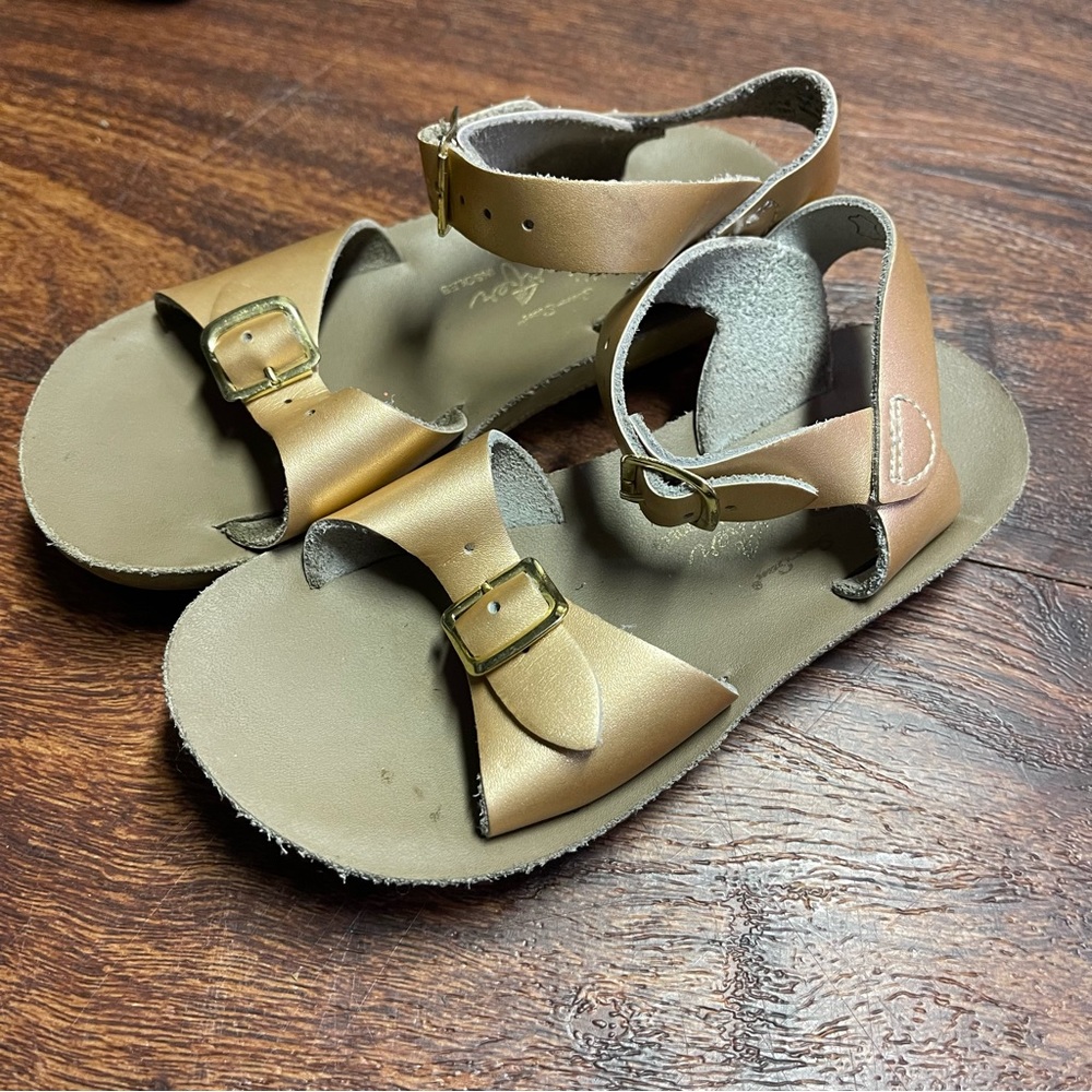 Salt Water Sandals by Hoy
Gold 
Size 11
Great condition